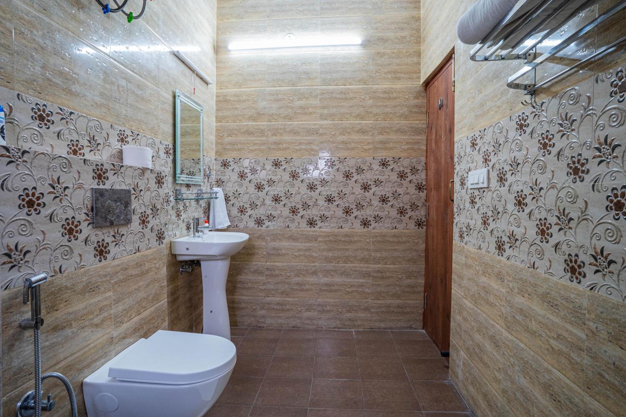 Hostie Sahasrara-3Bhk Chalets, Majkhali, ראניכט מראה חיצוני תמונה